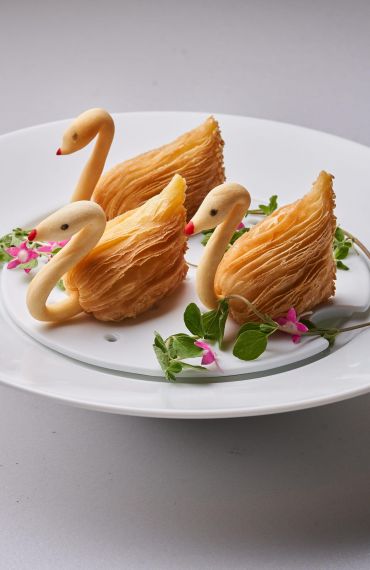 Crispy Turnip Dumpling with Minced Pork